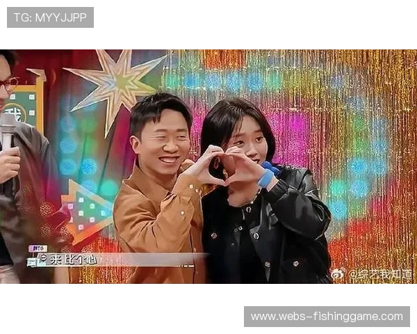 杨迪比心动作预判引热议，网友调侃“迪门”玄学